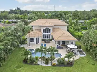 Luxurious Serene Escape