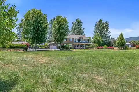 Stylish and Comfortable Lifestyle Property
