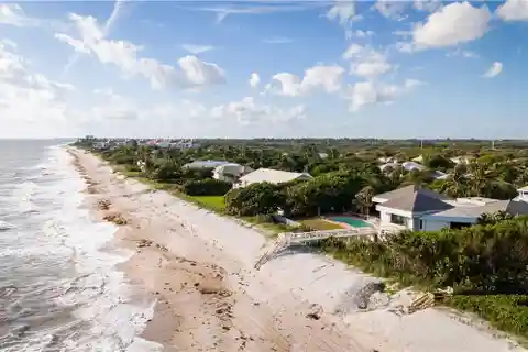 Magnificent Oceanfront Opportunity with Beautiful Broad Beach Frontage