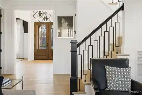 Roomy Family Home with Modern Luxury Features