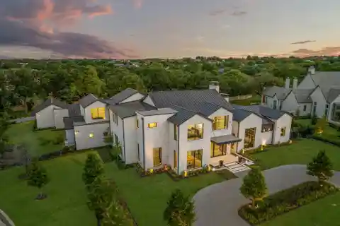 Distinctive Quail Hollow Luxury Estate
