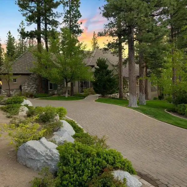 BEAUTIFULLY REMODELED MONTREUX ESTATE